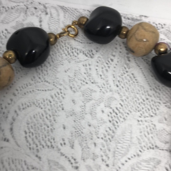 Vintage handmade funky african safari beaded statement necklace - Picture 5 of 6